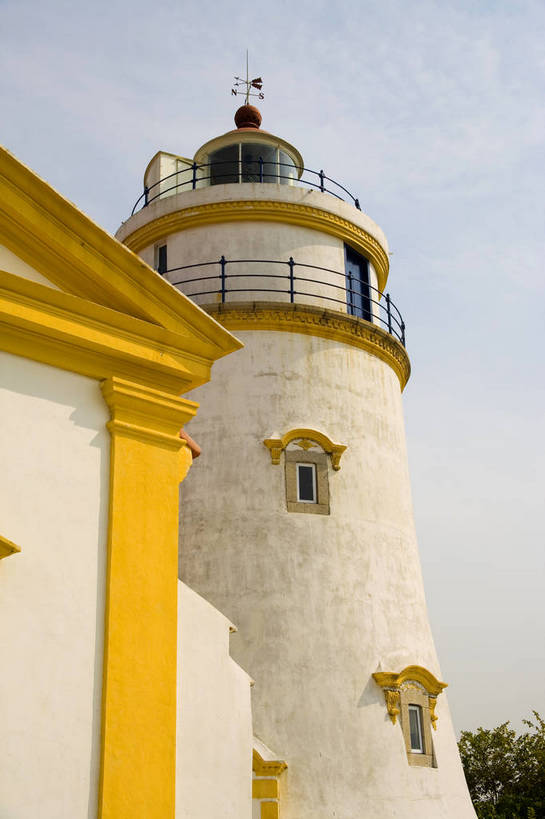 竖图,彩色,室外,白天,旅游,度假,名胜古迹,标志建筑,地标,建筑,澳门,中国,亚洲,遗迹,图片,文化遗产,古迹,历史,文物,娱乐,建设,古建筑,享受,休闲,旅游胜地,放松,竖,摄影,欧式建筑,古文明,东亚,港澳台,中华人民共和国,澳门特别行政区,澳,彩图,旅行,大炮台,大三巴炮台,圣保禄炮台,中央炮台,bj174