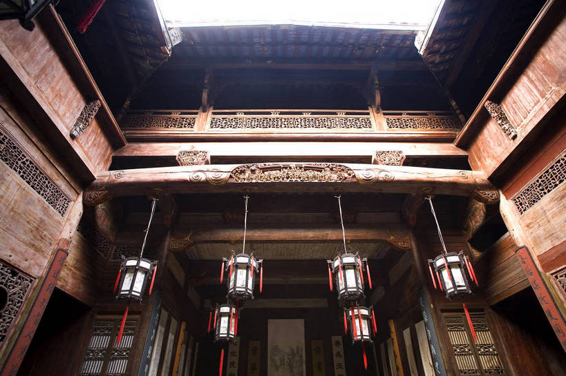 横图,彩色,室外,白天,旅游,美景,标志建筑,地标,建筑,中国,亚洲,风俗,民俗,图片,房屋,楼阁,屋子,景观,文化遗产,建筑群,楼群,古典,历史,建设,传统,楼房,民居,古代,自然,旅游胜地,景色,摄影,人文景观,中国文化,自然风光,东亚,安徽省,歙县,中华人民共和国,古远,彩图,旅行,房子,架空,bj174