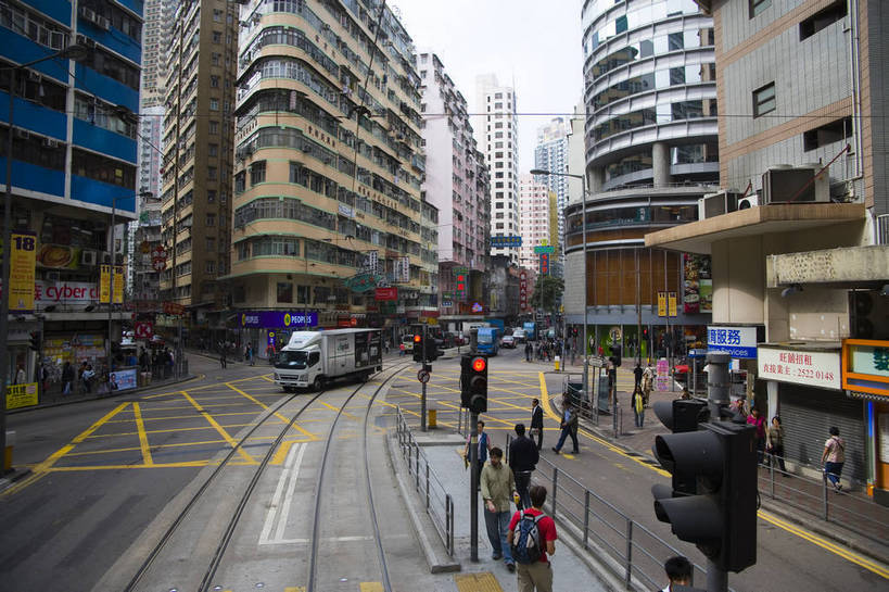 人群,横图,彩色,室外,白天,旅游,度假,美景,城市风光,城市,街道,公共汽车,香港,中国,亚洲,图片,景观,建筑群,交通,娱乐,人流,享受,休闲,景色,放松,摄影,东亚,中华人民共和国,马路,彩图,旅行,bj174