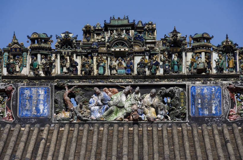 横图,彩色,室外,白天,旅游,度假,美景,城市风光,标志建筑,城市,地标,建筑,广州,中国,亚洲,花纹,风俗,艺术,雕刻,浮雕,图案,纹理,景观,建筑群,艺术品,古典,文化,娱乐,建设,现代,传统,特色,绿地,天,享受,休闲,景色,放松,精神,摄影,精致,居住,美好,文明,中国文化,传说,特殊,精美,参观,青砖,东亚,广东省,中华人民共和国,广州市,民族文化,雕琢,流传,制度,特别,陈家祠,交流,彩图,观光,旅行,居住区,bj174