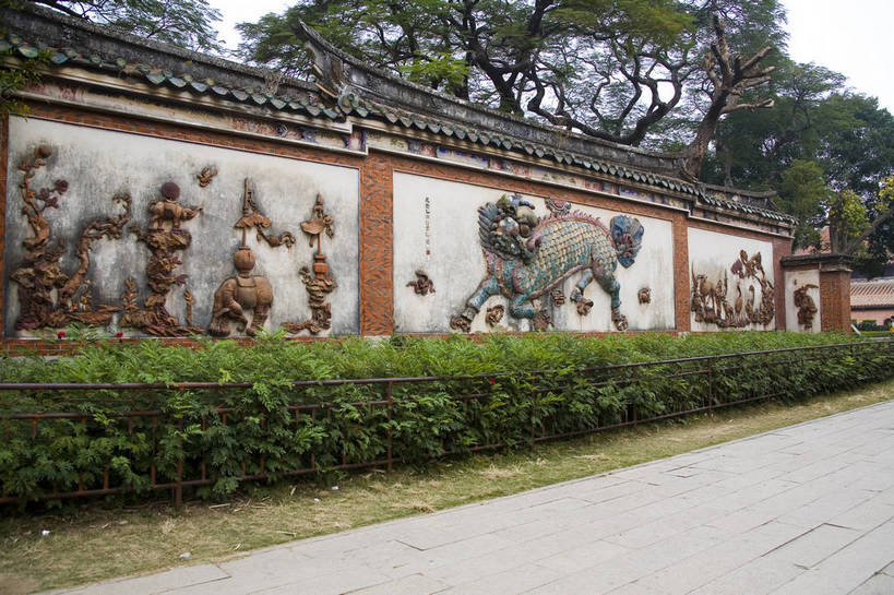 栏杆,横图,彩色,室外,白天,旅游,度假,石头,名胜古迹,标志建筑,道路,地标,建筑,中国,亚洲,遗迹,石子,亭子,文化遗产,塔,桥,古典,古迹,历史,文物,娱乐,建设,古建筑,石桥,树,树木,古代,阳光,凉亭,享受,休闲,旅游胜地,放松,思想,摄影,古代建筑,纪念,清新,文明,中国文化,福建,古文明,东亚,台江,儒家,福建省,中华人民共和国,华东地区,省会,闽,福州,福州市,名人,古远,古代文明,流传,石块,岩石,旅行,传统文化,仓山区,南台岛,台江区,中洲岛,bj174