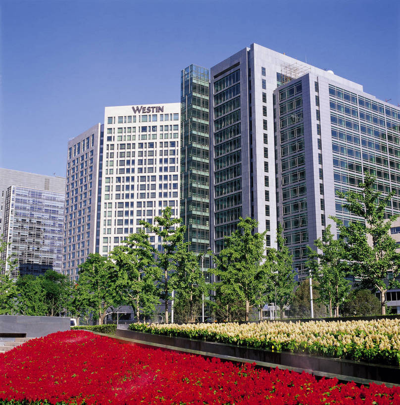 竖图,彩色,室外,白天,旅游,度假,商务,名胜古迹,标志建筑,大厦,地标,建筑,北京,中国,亚洲,遗迹,图片,建筑群,古迹,文物,娱乐,建设,古建筑,现代建筑,享受,休闲,旅游胜地,放松,竖,金融,摄影,经济,矗立,耸立,贸易,古文明,东亚,挺立,繁荣,发达,金融区,旅行,商业,bj174