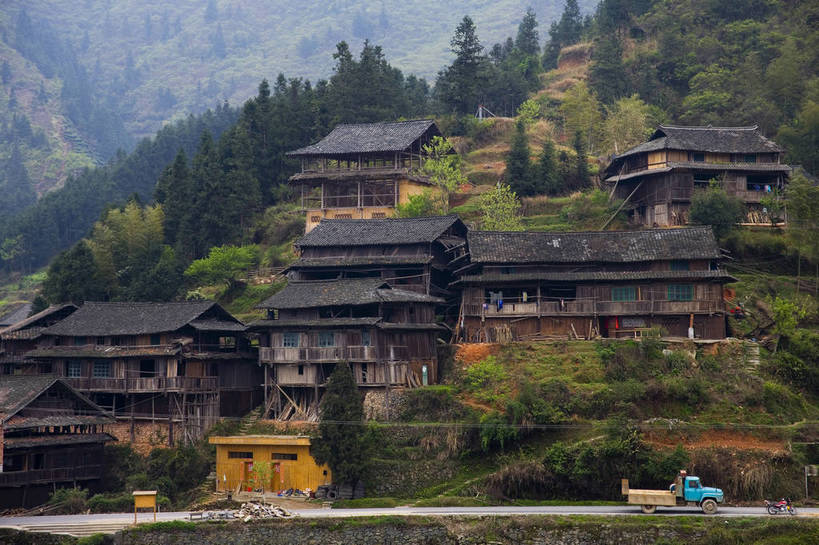 横图,室外,白天,旅游,度假,名胜古迹,标志建筑,地标,建筑,中国,亚洲,遗迹,民俗,景观,文化遗产,建筑群,古典,古迹,文物,娱乐,建设,古建筑,特色,享受,休闲,旅游胜地,景色,放松,人文景观,广西,中国文化,古文明,东亚,程阳,三江,中华人民共和国,民族建筑,古代文明,旅行,传统文化,bj174