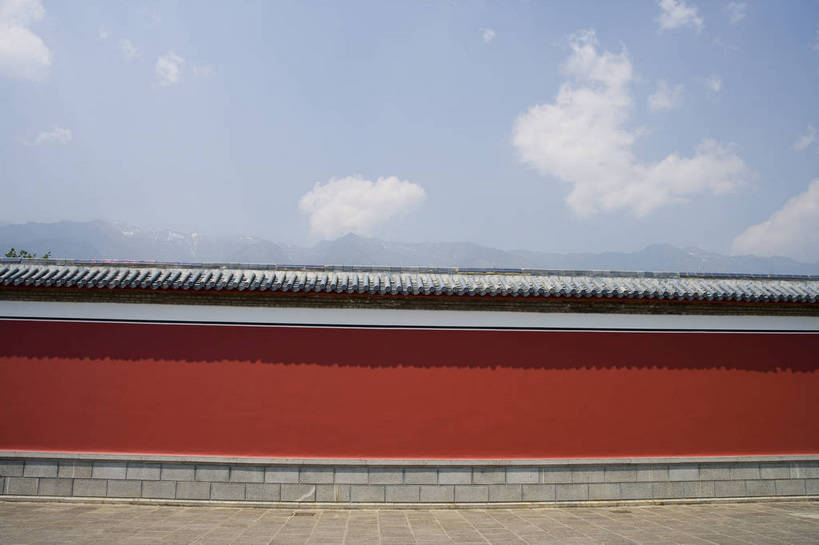 横图,室外,白天,旅游,度假,名胜古迹,标志建筑,地标,建筑,大理,中国,亚洲,遗迹,民俗,景观,文化遗产,建筑群,古典,古迹,文物,娱乐,建设,古建筑,云南,特色,古镇,享受,休闲,旅游胜地,景色,放松,人文景观,中国文化,古文明,东亚,中华人民共和国,民族建筑,古代文明,旅行,传统文化,三塔,bj174