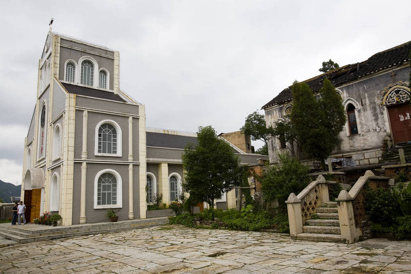 横图,彩色,室外,白天,旅游,度假,名胜古迹,标志建筑,地标,建筑,中国,亚洲,遗迹,民俗,图片,文化遗产,建筑群,古典,古迹,文物,娱乐,建设,古建筑,民居,古镇,享受,休闲,旅游胜地,放松,摄影,美好,文明,中国文化,古文明,东亚,贵州,贵州省,贵阳,中华人民共和国,省会,黔,西南地区,贵阳市,幽静,旅行,传统文化,花溪区,青岩古镇,青岩镇,bj174