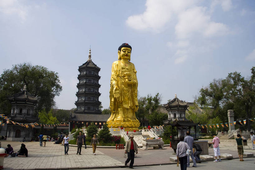 寺庙,横图,彩色,室外,白天,旅游,度假,名胜古迹,标志建筑,地标,建筑,中国,亚洲,遗迹,民俗,雕像,塑像,图片,文化遗产,建筑群,塔,古典,古迹,文物,娱乐,建设,古建筑,树木,享受,休闲,旅游胜地,放松,摄影,古塔,哈尔滨,象征,美好,文明,中国文化,如来,古文明,东亚,菩萨,黑龙江,中华人民共和国,幽静,极乐寺,旅行,庙,传统文化,bj174