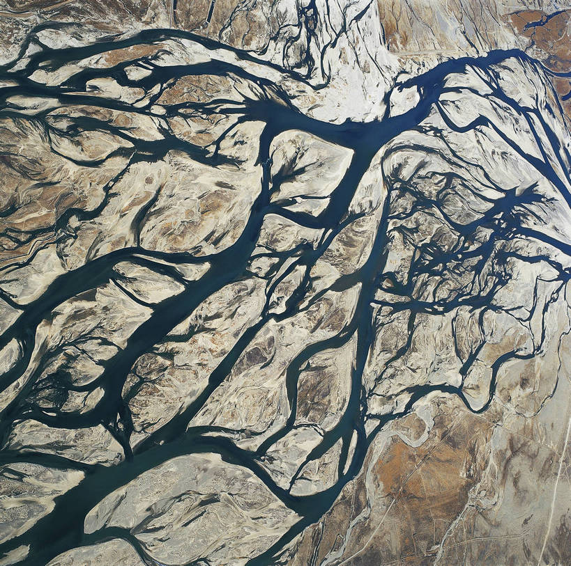 横图,航拍,彩色,室外,白天,旅游,荒凉,河流,丘陵,山,中国,亚洲,网状,景观,山峰,山峦,西藏,雅鲁藏布江,自然,摄影,人文景观,地理,鸟瞰,东亚,地貌,中华人民共和国,旅行,地质,bj174