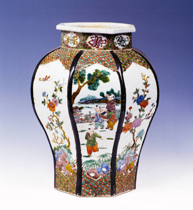 竖图,室内,静物,花瓶,中国,亚洲,艺术,瓷器,手工艺品,艺术品,历史,文化,传统,摄影,珍宝,东亚,中华人民共和国,彩图,bj174