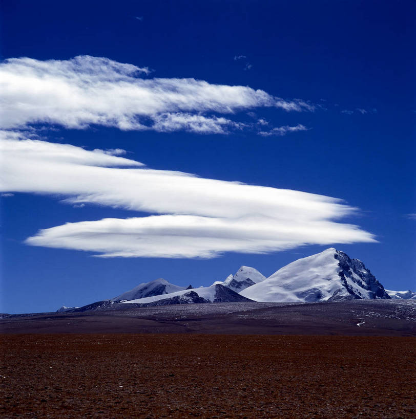 竖图,草原,山脉,树林,中国,亚洲,西藏,白云,蓝天,竖,摄影,晴朗,矗立,耸立,东亚,中华人民共和国,挺立,彩图,bj174