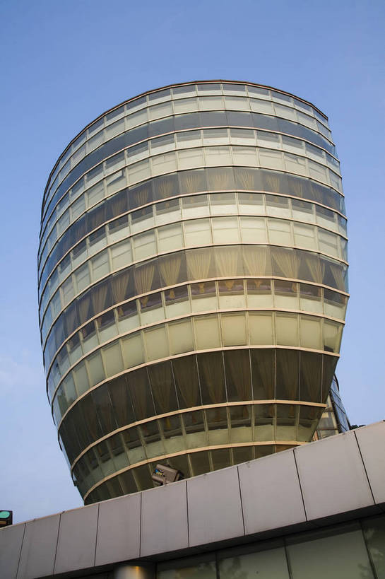 无人,竖图,彩色,室外,白天,城市风光,地标,重庆,中国,亚洲,景观,现代建筑,一棵树,竖,摄影,四川省,观景台,东亚,中华人民共和国,bj174