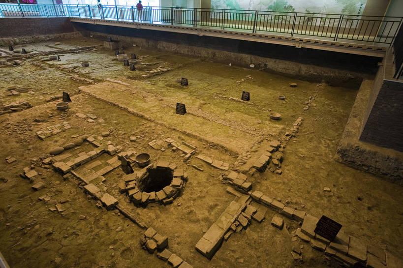 博物馆,横图,彩色,室内,白天,旅游,度假,名胜古迹,标志建筑,地标,建筑,中国,亚洲,遗迹,建筑群,古典,古迹,文物,娱乐,建设,古建筑,享受,休闲,旅游胜地,放松,摄影,四川省,古文明,东亚,成都,中华人民共和国,杜甫草堂,旅行,bj174