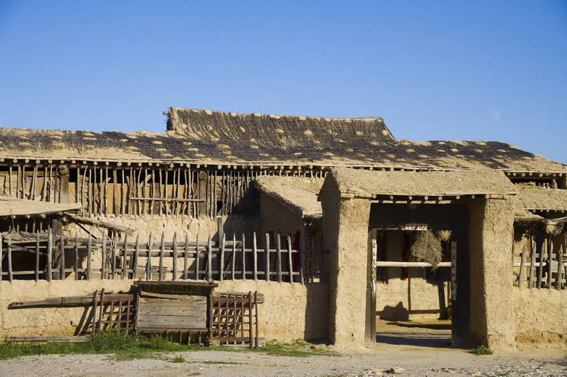 无人,横图,彩色,室外,特写,白天,旅游,度假,名胜古迹,标志建筑,地标,建筑,中国,亚洲,遗迹,古迹,文物,娱乐,建设,古建筑,享受,休闲,旅游胜地,放松,摄影,人文景观,古代建筑,中国文化,古文明,东亚,宁夏,银川,镇北堡影视城,影视城,首府,中华人民共和国,西北地区,银川市,宁夏回族自治区,宁,旅行,镇北堡,镇北堡西部影视城,bj174