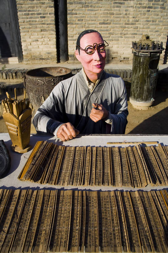 无人,竖图,彩色,室外,特写,白天,旅游,度假,名胜古迹,标志建筑,地标,建筑,中国,亚洲,遗迹,古迹,文物,娱乐,建设,古建筑,享受,休闲,旅游胜地,放松,竖,摄影,人文景观,古代建筑,蜡,油质,中国文化,古文明,东亚,宁夏,银川,镇北堡影视城,影视城,首府,中华人民共和国,西北地区,银川市,宁夏回族自治区,宁,旅行,固态,镇北堡,镇北堡西部影视城,易熔化,蜡人,bj174