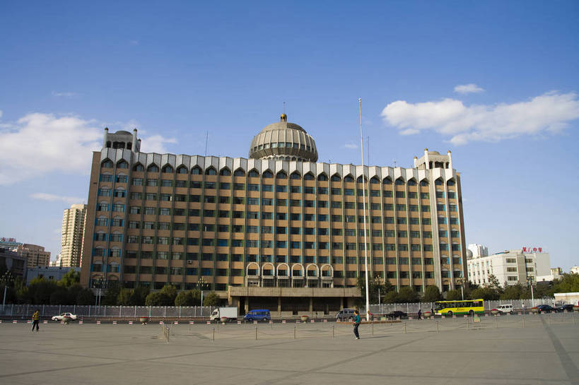 横图,彩色,室外,特写,白天,旅游,度假,美景,城市风光,城市,建筑,中国,亚洲,景观,娱乐,现代建筑,人民广场,享受,休闲,景色,放松,摄影,东亚,乌鲁木齐,新疆,中华人民共和国,旅行,bj174