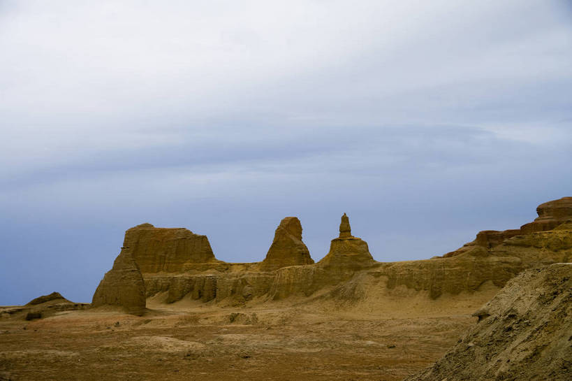 无人,横图,彩色,室外,特写,白天,旅游,度假,名胜古迹,峡谷,标志建筑,地标,建筑,中国,亚洲,遗迹,古迹,文物,娱乐,建设,古建筑,自然,奇石,享受,休闲,旅游胜地,放松,摄影,自然风光,古文明,东亚,地貌,魔鬼城,新疆,乌尔禾风城,克拉玛依,中华人民共和国,新疆维吾尔自治区,西北地区,克拉玛依市,石头城,旅行,准噶尔,准噶尔盆地,地质,新,bj174