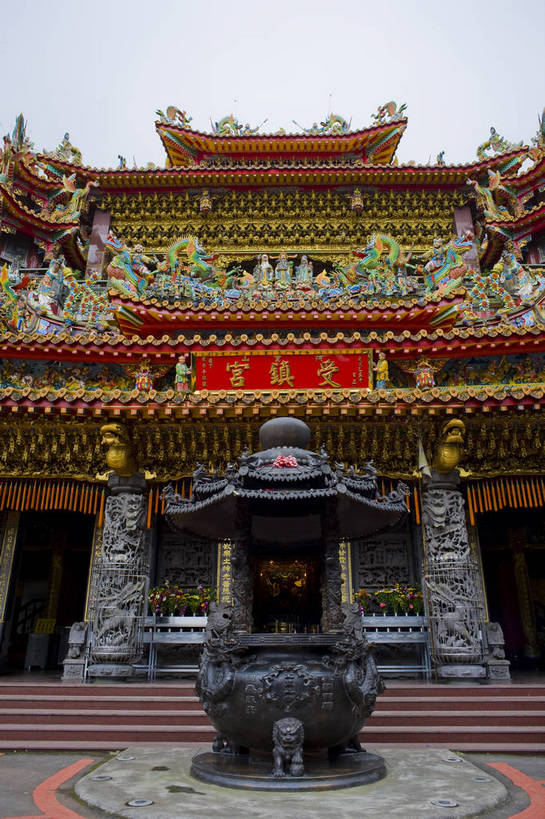 无人,竖图,彩色,室内,特写,白天,旅游,度假,名胜古迹,标志建筑,地标,建筑,台湾,中国,亚洲,遗迹,建筑群,古典,古迹,文物,娱乐,建设,古建筑,享受,休闲,旅游胜地,放松,竖,摄影,中国文化,古文明,东亚,森林公园,嘉义,阿里山国家风景区,阿里山,港澳台,中华人民共和国,台湾省,嘉义市,旅行,传统文化,台,受镇宫,bj174