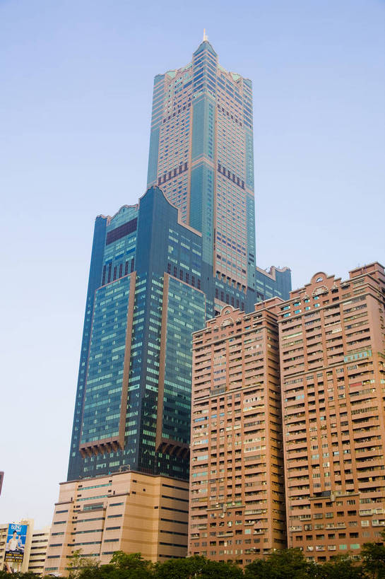无人,竖图,彩色,室外,白天,旅游,度假,名胜古迹,标志建筑,大厦,地标,建筑,台湾,中国,亚洲,遗迹,建筑群,古迹,文物,娱乐,建设,古建筑,现代建筑,蓝天,享受,休闲,旅游胜地,商务楼,放松,竖,摄影,古文明,东亚,高雄市,中华人民共和国,旅行,bj174