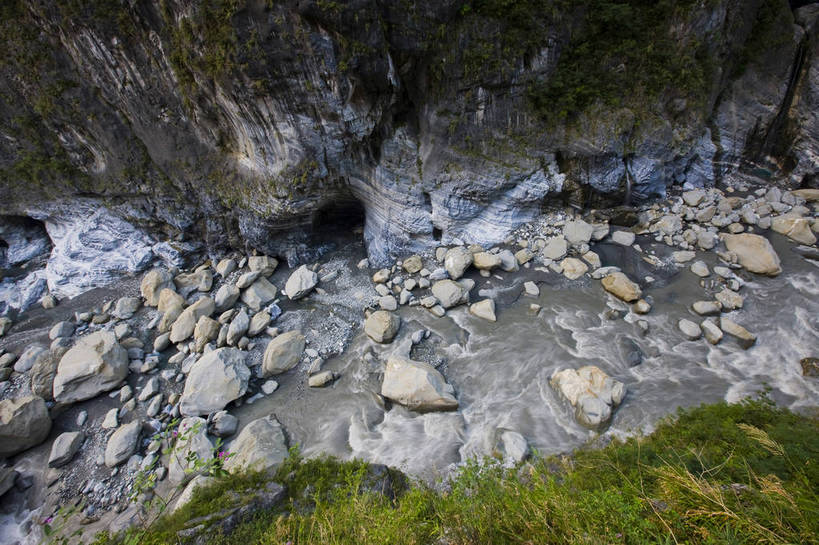 无人,公园,横图,彩色,室外,白天,旅游,度假,名胜古迹,山,树林,峡谷,标志建筑,地标,建筑,台湾,中国,亚洲,遗迹,景观,山谷,古迹,文物,娱乐,建设,古建筑,自然,溪水,享受,休闲,旅游胜地,放松,摄影,国家公园,古文明,东亚,花莲县,南投县,港澳台,中华人民共和国,台湾省,台中,台中市,太鲁阁国家公园,花莲,南投,次高太鲁阁国立公园,台,台湾太鲁阁国家公园,太鲁阁,bj174
