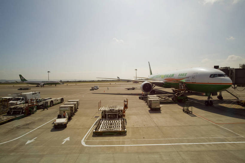 机场,横图,彩色,室外,白天,飞机场,建筑,台湾,中国,亚洲,跑道,交通,现代建筑,地标建筑,停机坪,运输,摄影,东亚,台北,中华人民共和国,国际机场,桃园机场,bj174