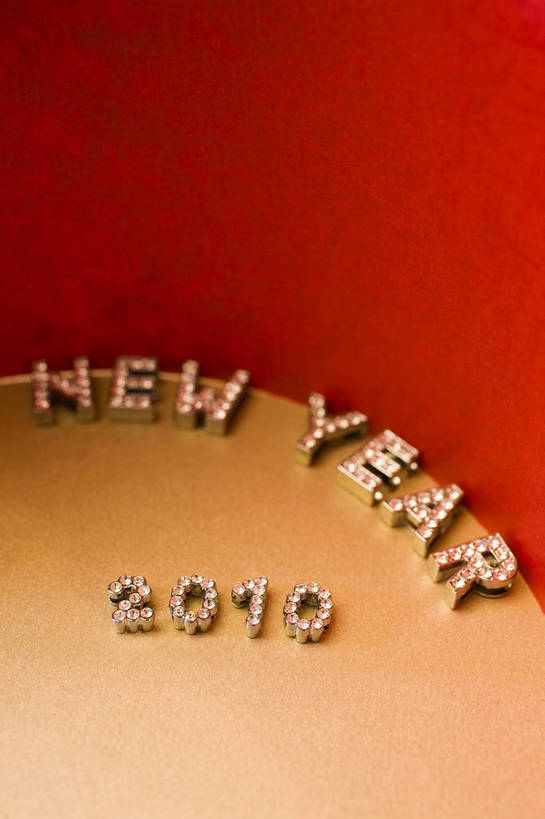 无人,竖图,彩色,室内,静物,中国,新年,许多,追赶,节日,艺术,英文,图片,字母,艺术品,很多,文化,物品,装饰品,饰品,工艺品,多个,竖,摄影,陈列,东亚,影棚拍摄,bj174