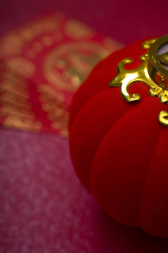 无人,竖图,彩色,室内,静物,中国,春节,许多,风俗,节日,庆祝,民俗,灯笼,图片,信封,很多,文化,多个,庆典,恭喜,竖,摄影,红包,礼品,纪念,中国文化,祝贺,陈列,祝愿,东亚,压岁钱,民风,习气,习惯,红封包,影棚拍摄,传统文化,利市,利市封,利事,利事封,利是,利是封,bj174