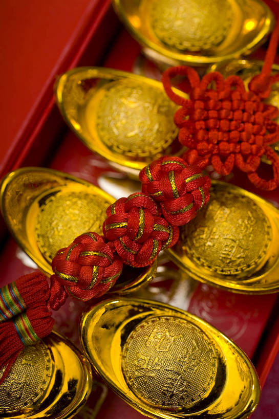 无人,竖图,彩色,室内,静物,中国,许多,装饰,图片,艺术品,很多,盒子,装饰品,中国结,多个,竖,财富,摄影,礼品,中国文化,东亚,影棚拍摄,元宝,传统文化,bj174