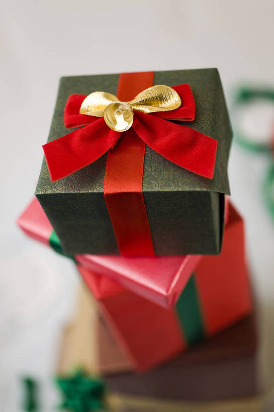 无人,竖图,彩色,室内,静物,礼盒,中国,图片,艺术品,盒子,装饰品,两个,蝴蝶结,竖,摄影,礼品,东亚,影棚拍摄,bj174