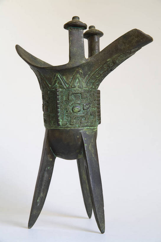 无人,竖图,彩色,室内,静物,杯子,中国,装饰,图片,艺术品,文物,装饰品,一个,酒杯,竖,摄影,单个,中国文化,樽,东亚,青铜器,影棚拍摄,传统文化,酒樽,bj174