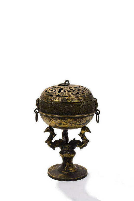 竖图,彩色,静物,中国,雕刻,图片,香炉,文化遗产,艺术品,历史,文物,装饰品,古代,一个,摄影,单个,古董,中国文化,东亚,熏香炉,青铜器,古远,古代文明,美术工艺,影棚拍摄,精油炉,香精炉,香熏炉,香薰炉,传统文化,bj174