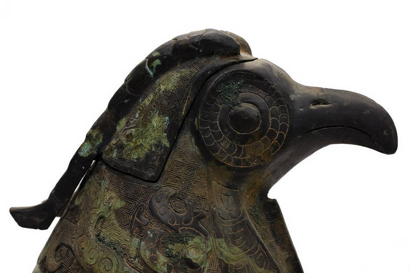 横图,彩色,静物,杯子,金属制品,中国,金属,雕刻,图片,文化遗产,艺术品,历史,文物,装饰品,古代,一个,酒杯,摄影,单个,古董,中国文化,樽,东亚,青铜,青铜器,古远,古代文明,美术工艺,影棚拍摄,传统文化,青铜制品,子乍弄鸟尊,酒樽,bj174