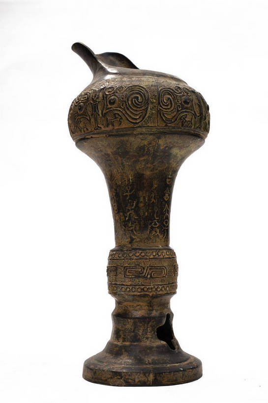 竖图,彩色,静物,杯子,中国,雕刻,图片,文化遗产,艺术品,历史,文物,装饰品,古代,一个,酒杯,摄影,单个,古董,中国文化,东亚,青铜器,古远,古代文明,美术工艺,影棚拍摄,传统文化,觥,觚,bj174