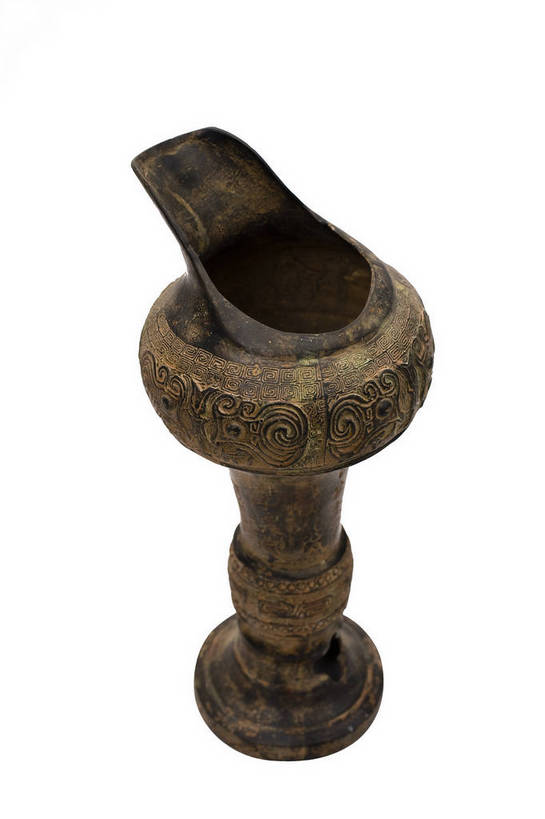 竖图,彩色,静物,杯子,中国,雕刻,图片,文化遗产,艺术品,历史,文物,装饰品,古代,一个,酒杯,摄影,单个,古董,中国文化,东亚,青铜器,古远,古代文明,美术工艺,影棚拍摄,传统文化,觥,觚,bj174