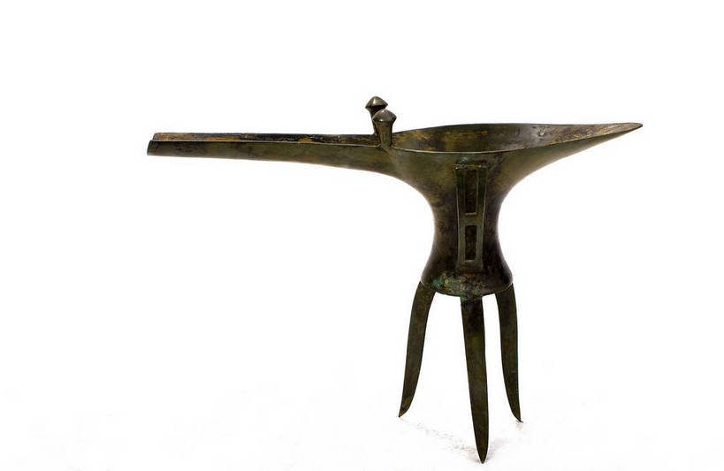 横图,彩色,静物,杯子,金属制品,中国,金属,雕刻,图片,文化遗产,艺术品,历史,文物,装饰品,古代,一个,酒杯,摄影,单个,古董,中国文化,东亚,青铜,青铜器,古远,古代文明,美术工艺,影棚拍摄,传统文化,青铜制品,爵,爵杯,乳钉纹爵,乳钉纹青铜爵,夏乳钉纹爵,bj174