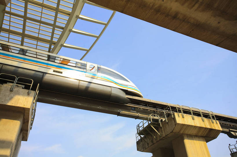 横图,彩色,室外,特写,白天,仰视,度假,美景,城市风光,城市,上海,中国,图片,景观,轨道,轨道交通,交通,娱乐,列车,享受,休闲,景色,放松,运输,摄影,磁悬浮,东亚,磁悬浮列车,bj174