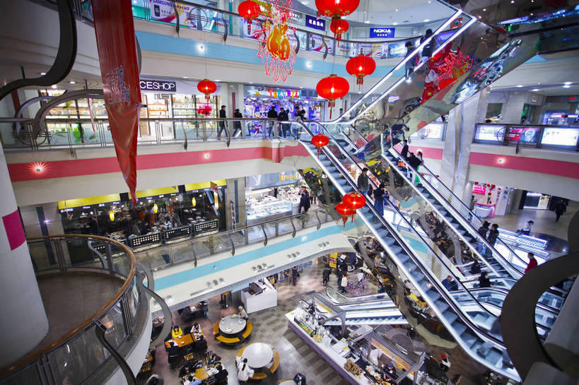 商店,横图,彩色,室内,购物,旅游,度假,名胜古迹,标志建筑,地标,建筑,商场,上海,中国,遗迹,图片,扶梯,古迹,文物,娱乐,建设,古建筑,现代建筑,享受,休闲,旅游胜地,放松,摄影,徐家汇,古文明,东亚,美罗城,旅行,bj174