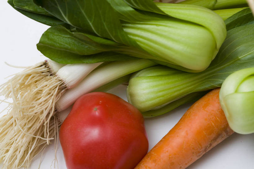 横图,彩色,特写,白天,柿子,胡萝卜,蔬菜,西红柿,静物,中国,亚洲,图片,葱,青菜,食品,食物,多个,摄影,东亚,绿叶菜,影棚拍摄,bj174