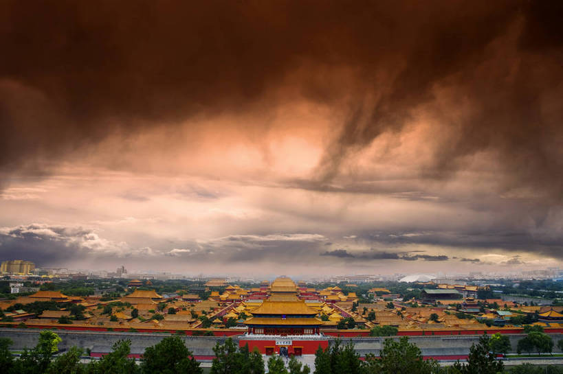 故宫,横图,全景,彩色,室外,白天,旅游,度假,名胜古迹,标志建筑,地标,建筑,北京,中国,亚洲,遗迹,图片,文化遗产,建筑群,辉煌,合成,古迹,文物,娱乐,建设,古建筑,天空,紫禁城,享受,休闲,远景,旅游胜地,彩云,放松,摄影,古代建筑,中国文化,特效,古文明,东亚,中华人民共和国,威严,古代文明,旅行,传统文化,bj174