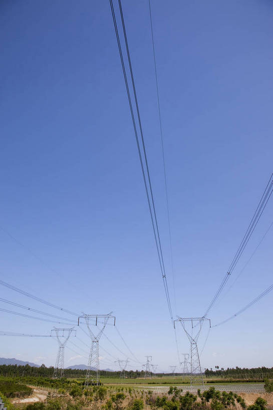 竖图,彩色,旅游,田园,道路,高速公路,北京,中国,亚洲,图片,乡村,摄影,电网,文明,高压线,东亚,中华人民共和国,北京市,京,北平,华北地区,河北,河北省,冀,高压塔,承德,承德市,旅行,京承高速公路,bj174