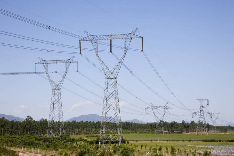 横图,彩色,旅游,田园,道路,高速公路,北京,中国,亚洲,图片,乡村,摄影,电网,文明,高压线,东亚,中华人民共和国,北京市,京,北平,华北地区,河北,河北省,冀,高压塔,承德,承德市,旅行,京承高速公路,bj174