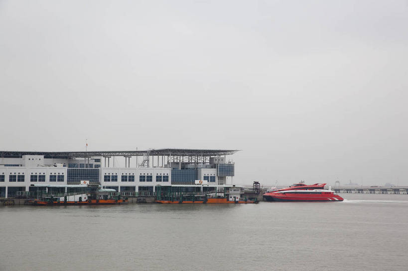 无人,码头,横图,彩色,室外,白天,旅游,度假,名胜古迹,标志建筑,城市,地标,建筑,澳门,中国,遗迹,图片,建筑群,桥,古典,古迹,文物,娱乐,建设,跨海大桥,古建筑,地标建筑,享受,休闲,旅游胜地,放松,都市风光,文明,中国文化,古文明,渔人码头,繁荣,旅行,bj174