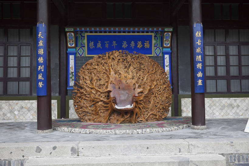 无人,家,横图,室外,特写,白天,旅游,度假,名胜古迹,标志建筑,地标,建筑,雕塑,遗迹,房屋,屋子,公寓,古迹,文物,娱乐,建设,古建筑,洋房,楼房,历史建筑,住宅,享受,休闲,旅游胜地,放松,中国文化,古文明,青海,西宁,将领,上将,中将,旅行,房子,传统文化,马步芳,bj174