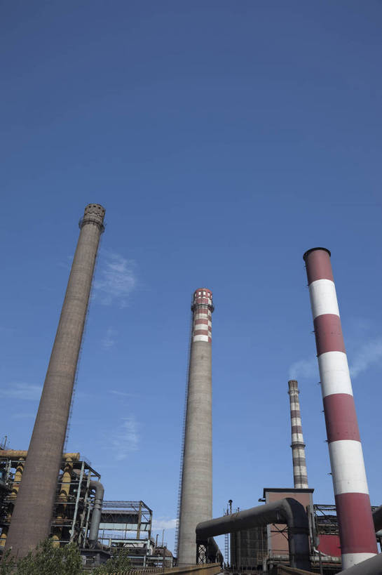 无人,工厂,竖图,室外,白天,旅游,北京,中国,设备,现代,工业,经济,冶炼,东亚,繁荣,炼钢,旅行,制造厂,生产工厂,首钢,高炉,冶炼设备,bj174