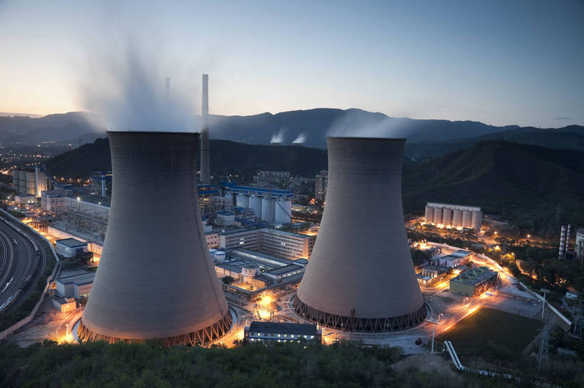 无人,工厂,横图,室外,旅游,夜景,北京,中国,设备,现代,工业,经济,冶炼,东亚,灯火辉煌,繁荣,炼钢,旅行,制造厂,生产工厂,首钢,高炉,冶炼设备,bj174