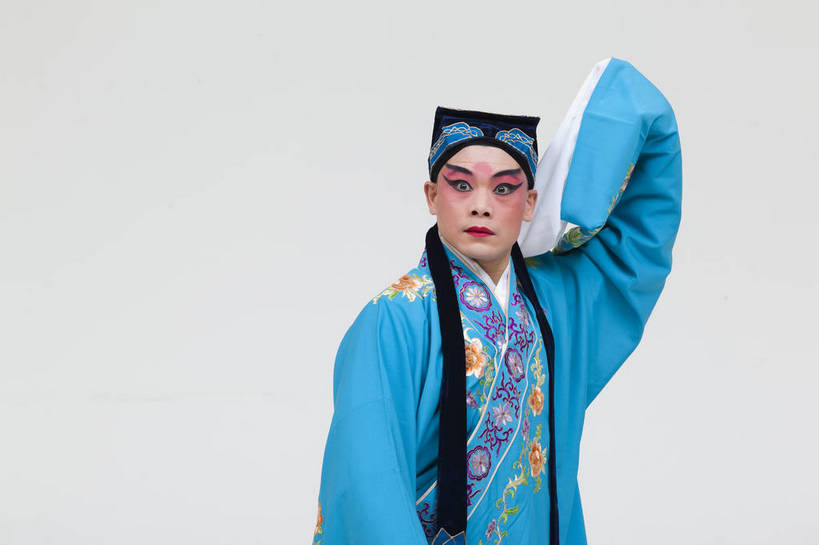 一个人,演员,横图,彩色,白色背景,正面,化妆,北京,中国,亚洲,仅一个人,表演,艺术,造型,鲜艳,头饰,图片,注视,文化,脸谱,观察,看,站着,表情,姿势,摄影,服饰,观看,动作,察看,生,关注,中国文化,戏剧,民族服饰,演出服,京剧,东亚,国粹,男人,中国人,年轻人,半身,影棚拍摄,化装,中国戏曲,传统文化,舞台妆,角色,才子,张珙,张生,小生,bj174