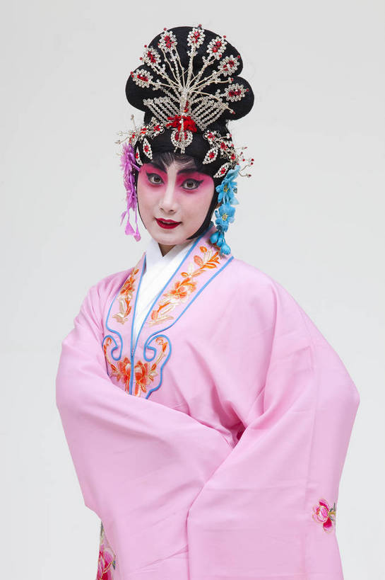 一个人,演员,竖图,彩色,白色背景,正面,化妆,北京,中国,亚洲,仅一个人,表演,艺术,造型,鲜艳,头饰,图片,注视,文化,脸谱,观察,看,站着,表情,竖,姿势,摄影,服饰,观看,动作,察看,关注,中国文化,戏剧,民族服饰,演出服,京剧,东亚,国粹,貂蝉,青衣,女人,中国人,年轻人,半身,影棚拍摄,化装,中国戏曲,传统文化,舞台妆,bj174