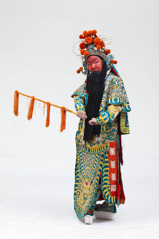 中年人,一个人,演员,竖图,彩色,白色背景,正面,化妆,北京,中国,亚洲,仅一个人,表演,艺术,造型,鲜艳,头饰,图片,注视,文化,脸谱,观察,看,站着,表情,竖,姿势,摄影,服饰,观看,动作,察看,关注,中国文化,戏剧,民族服饰,演出服,京剧,东亚,国粹,美猴王,男人,中国人,全身,影棚拍摄,化装,中国戏曲,武生,传统文化,舞台妆,bj174