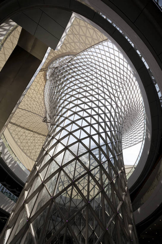 无人,竖图,彩色,室内,特写,白天,旅游,度假,名胜古迹,标志建筑,城市,地标,建筑,上海,中国,亚洲,追赶,遗迹,图片,古迹,文物,娱乐,建设,现代,古建筑,浦东,地标建筑,外滩,享受,休闲,上海世博馆,场馆,世博馆,世博轴,上海世博会,世博,世博会,旅游胜地,放松,摄影,都市风光,文明,玻璃墙,中国文化,古文明,东亚,中华人民共和国,繁荣,旅行,传统文化,bj174