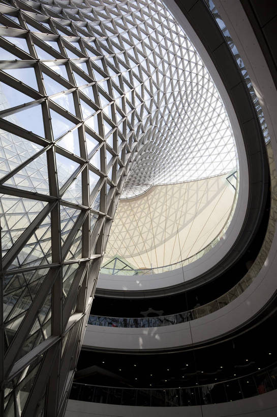 无人,竖图,彩色,室内,特写,白天,旅游,度假,名胜古迹,标志建筑,城市,地标,建筑,上海,中国,亚洲,追赶,遗迹,图片,古迹,文物,娱乐,建设,现代,古建筑,浦东,地标建筑,外滩,享受,休闲,上海世博馆,场馆,世博馆,世博轴,上海世博会,世博,世博会,旅游胜地,放松,摄影,都市风光,文明,玻璃墙,中国文化,古文明,东亚,中华人民共和国,繁荣,旅行,传统文化,bj174