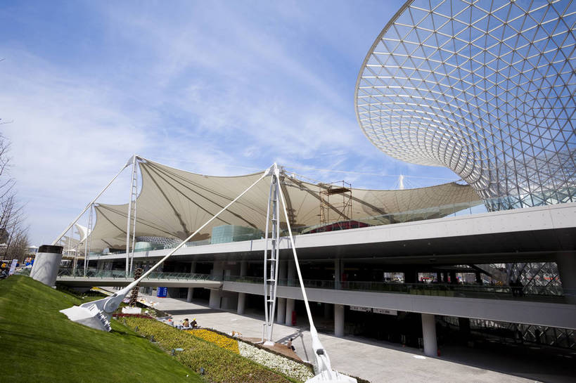 无人,横图,彩色,室外,特写,白天,旅游,度假,名胜古迹,标志建筑,城市,地标,建筑,上海,中国,亚洲,追赶,遗迹,图片,古迹,文物,娱乐,建设,现代,古建筑,浦东,地标建筑,外滩,享受,休闲,上海世博馆,场馆,世博馆,世博轴,上海世博会,世博,世博会,旅游胜地,放松,摄影,都市风光,文明,中国文化,古文明,东亚,中华人民共和国,繁荣,旅行,传统文化,bj174