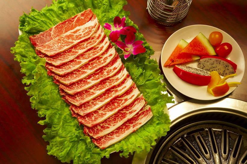 无人,横图,烧烤,蔬菜,静物,餐具,新鲜,调料,肉,牛肉,美味,食品,烤架,烤肉,营养,蘸料,培根,美食,饮食,食物,特产,水果拼盘,摄影,有机食品,绿色食品,影棚,摄影棚,石锅拌饭,影棚拍摄,拍摄,里脊,bj174